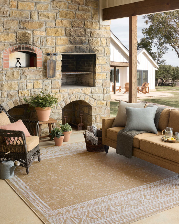 The Rug Corner Loloi II Easton Ivory / Wheat