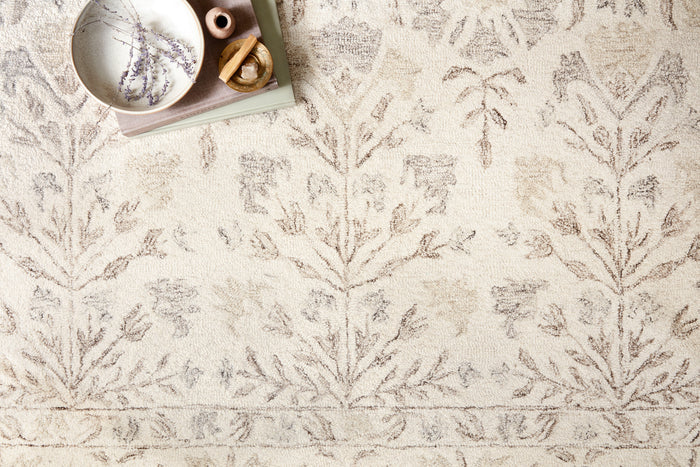 The Rug Corner Loloi Norabel Ivory / Neutral