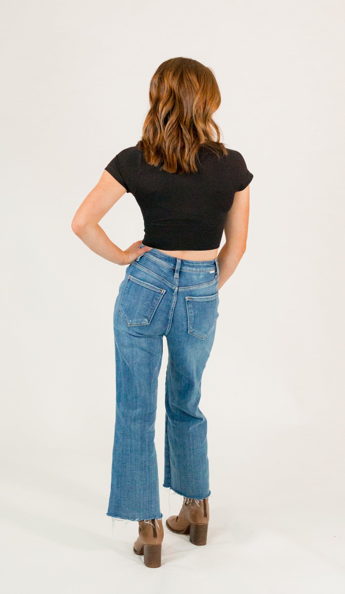 Square Neck Cropped Seamless Tee・Black