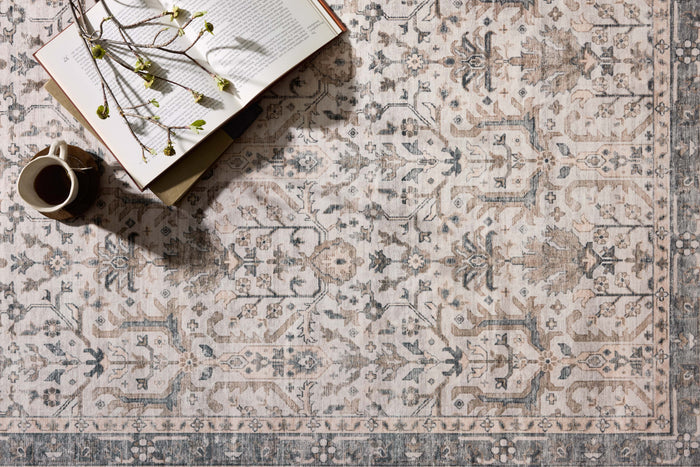 The Rug Corner Loloi II Anniston Ivory / Stone