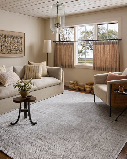 The Rug Corner Loloi II Hollis Grey / Ivory