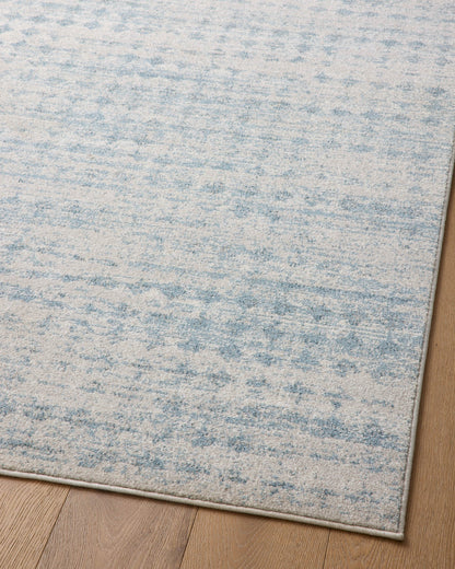 The Rug Corner Loloi II Kamala Sky / Dove