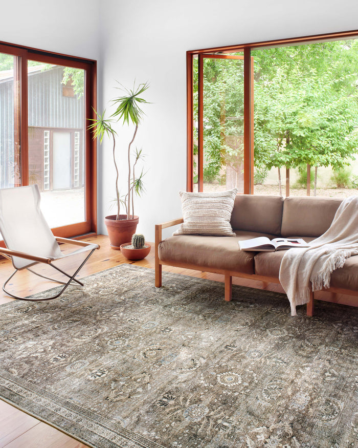 The Rug Corner Loloi II Layla Antique / Moss