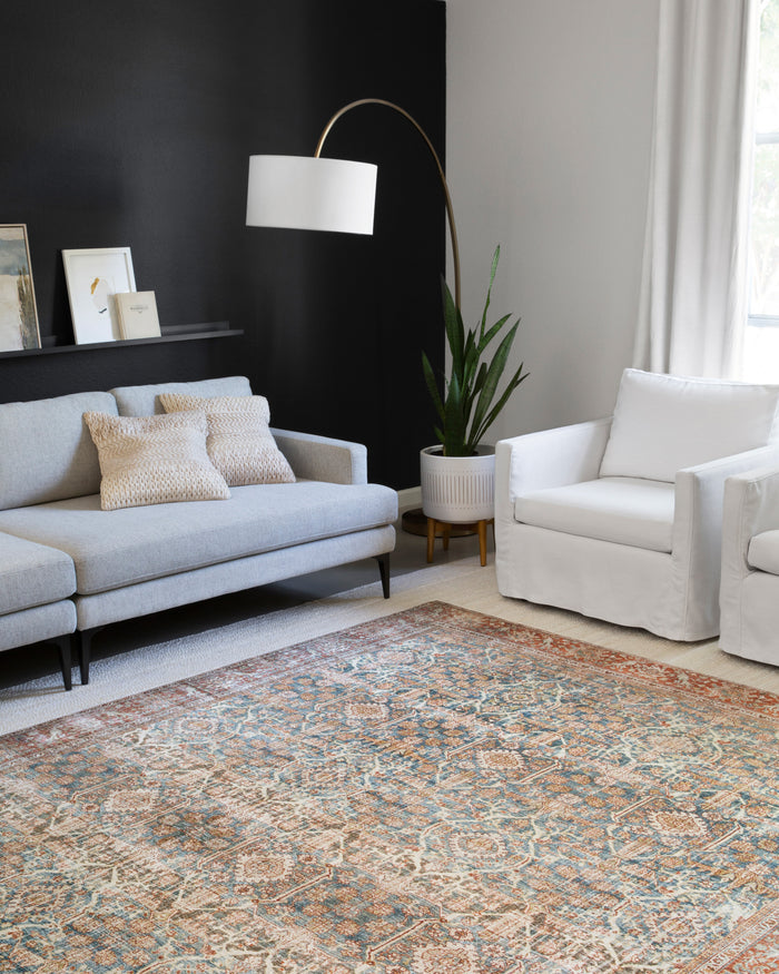 The Rug Corner Loloi II Layla Ocean / Rust