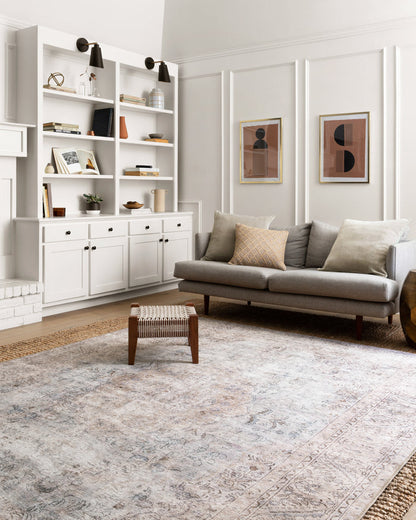 The Rug Corner Loloi II Loren Silver / Slate