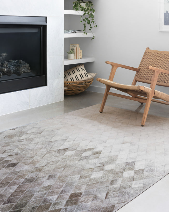 The Rug Corner Loloi II Maddox Sand / Taupe