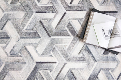 The Rug Corner Loloi II Maddox Silver / Ivory