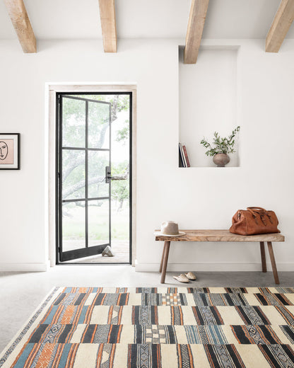 The Rug Corner Loloi Mika Ivory / Multi