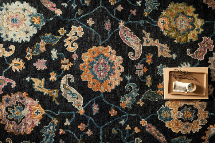 The Rug Corner Loloi Padma Black / Multi