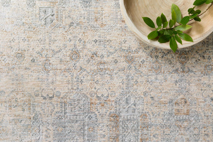 The Rug Corner Loloi Pandora Ivory / Mist
