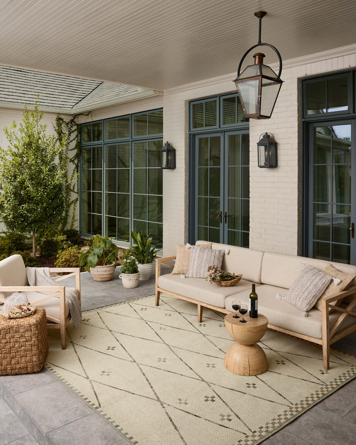 The Rug Corner Loloi Saylor Ivory / Pebble