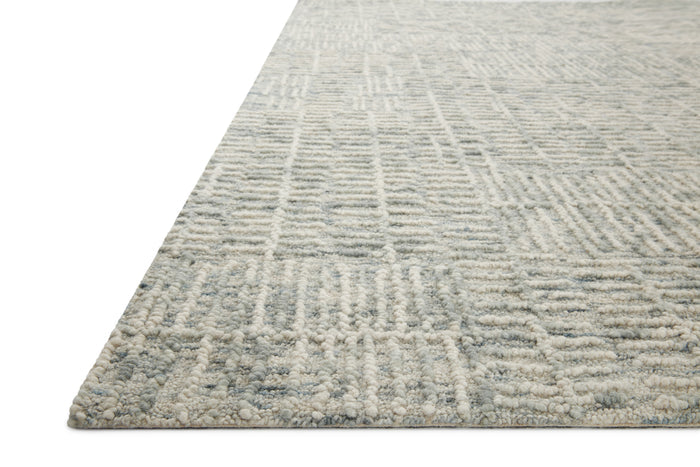 The Rug Corner Loloi Tallulah Sky / Ivory