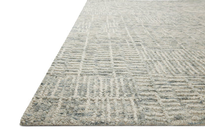 The Rug Corner Loloi Tallulah Sky / Ivory